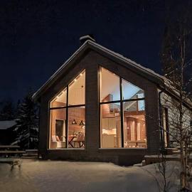 Fjellyx i funäs med relax&bastu, badtunna, 13 bädd, khách sạn ở Funäsdalen