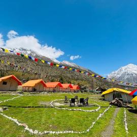 Kinzom Valley Camps, hotel en Jispa