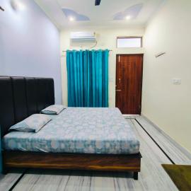 Deepak Homestay, Hotel in Rishikesh