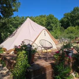 Glamping Imotski 5, hotel din Imotski