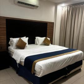 Ramis Serviced Apartments، فندق في بريدة