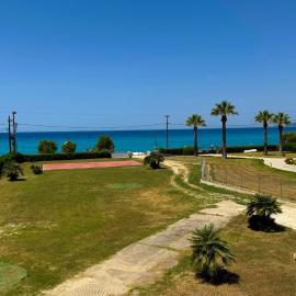 Anemos Deluxe Poseidi Apartments, hotel en Possidi