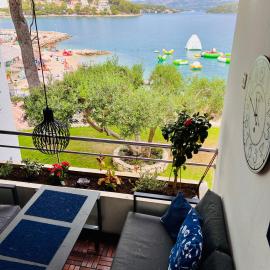 Olive Tree Apartment, отель в Лумбарде