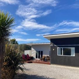 Wright on Jellicoe A modern holiday home Free Bikes, hotel in Martinborough