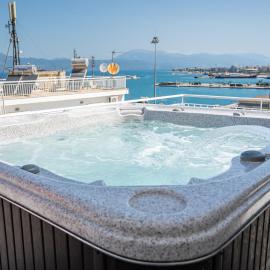 Vip penthouse patra, хотел в Патра