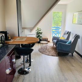 Chez Pat et Olive - gîte 2 personnes- Bagnères de Bigorre、Pouzacのホテル