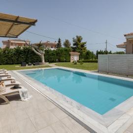 Apanemi Villa-Private Pool, hotel v mestu Nea Makri
