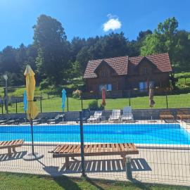 Planinske kuce Good Night, ξενοδοχείο σε Donji Babin Potok