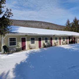 Coach Stop Inn, hotel in Gaines