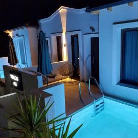Nikos VKL, hotel v destinácii Astris