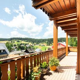 Black Forest Holidays - Auerhahn - Schwarz Wald โรงแรมในBubenbach