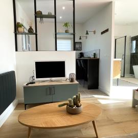 Studio moderne - BELLE AURA