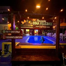 Pousada Dona Felicidade Carneiros – hotel w mieście Tamandaré