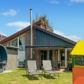 Gorgeous Home In Haren With Sauna, hotel v mestu Haren