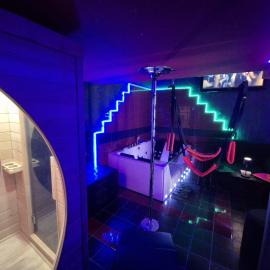 Nouvelle Maison Relax, hotel u gradu Leonforte
