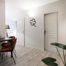 Le Trèfle à Quatre Feuilles: Siorac-en-Périgord şehrinde bir otel