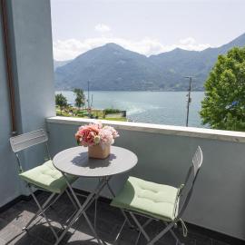 IseoLakeRental - Fantasy Lake, hotell sihtkohas Castro