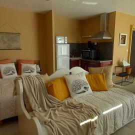 Studio privatif, hôtel à Lespignan