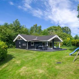 Lovely Home In Vejby With Kitchen, хотел в Vejby