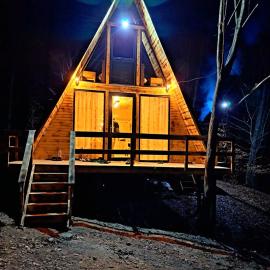 CabanaAframe, hotel in Curtea de Argeş