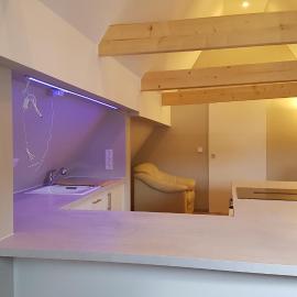Neue wunderschöne Ferienwohnung direkt im Herzen von Rockenhausen, hotel en Rockenhausen