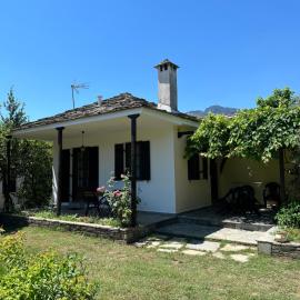 Elgi Cottage, hotel in Chrysi Ammoudia