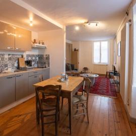 Fisherman's House Cozy Duplex，克勒斯河畔阿讓通的飯店