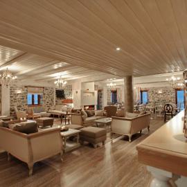 Thisoa Hotel, hotel en Karkaloú