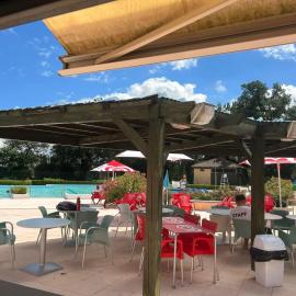 Mobil Home Mercure, hotel in Villemur-sur-Tarn