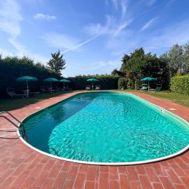 Cozy Apartment In Tuoro Sul Trasimeno