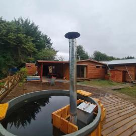 Casa Parcela Spa a 10 minutos del Aeropuerto Araucanía con acceso al Río, hotel in Quepe
