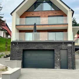Vila Valkov – hotel w mieście Bžany