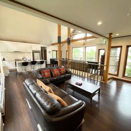 Furano Lodge 10 by H2 Life, hotelli kohteessa Furano