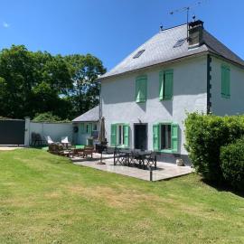 Gite de montagne en Ariège, hotel v destinácii Engomer
