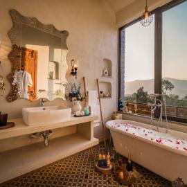 SaffronStays Satori Perch Royale - Tuscan-style 3BR villa with panoramic lake views, pool, pickleball & organic meals