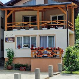 Apartment Sajra, hotel in Kulen Vakuf