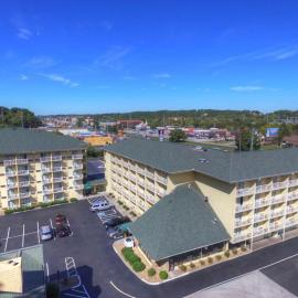 Comfort Inn & Suites at Dollywood Lane, готель у місті Піджен-Фордж