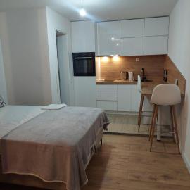 Apartment EnEm 2 Blagaj، فندق في موستار