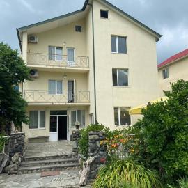 Guesthouse Mirabela, hotel in Shekhvetili