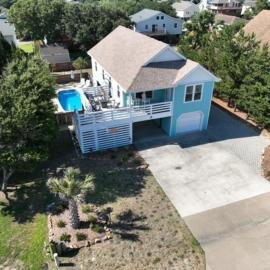 Somewhere On A Beach - 4 bedroom -Private Pool - Hot Tub - Fire Pit - Game Room - Horseshoe Pits - Walk to beach, Sound, arcade and go carts!, hotel u gradu Kil Devil Hils