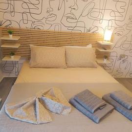 The Twins Apartment 2, hotel em Ampavris