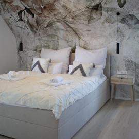 Apartment im Luftkurort Kißlegg, frisch renoviert, Balkon, Boxspringbetten, SmartTV, Playstation, Kaffevollautomat, ruhig, familienfreundlich, Hotel in Kißlegg