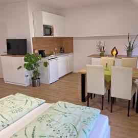 Viesnīca Ferienwohnung in Seenähe, bis zu 4 Personen pilsētā Timelkam