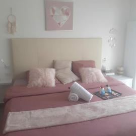 Love Room Séduction, hotel in Tremblay-En-France
