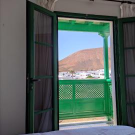 Montaña de Uga, hotel di Uga