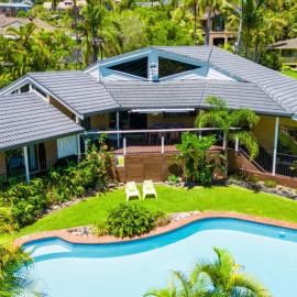 Diggers Beach Surf House - Pool, Surf Beach, Pets, Sleeps 10