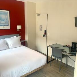 Hipotel Belgrand Edith Piaf