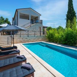 Luxurious Home In Golas, hotelli kohteessa Golaš