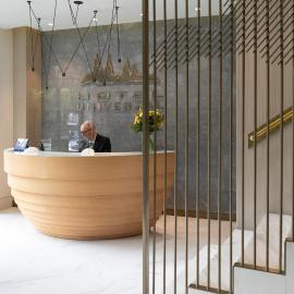 Hotel Universal، فندق في سانتياغو دي كومبوستيلا