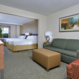 Holiday Inn Express Hotel & Suites High Point South by IHG โรงแรมในArchdale